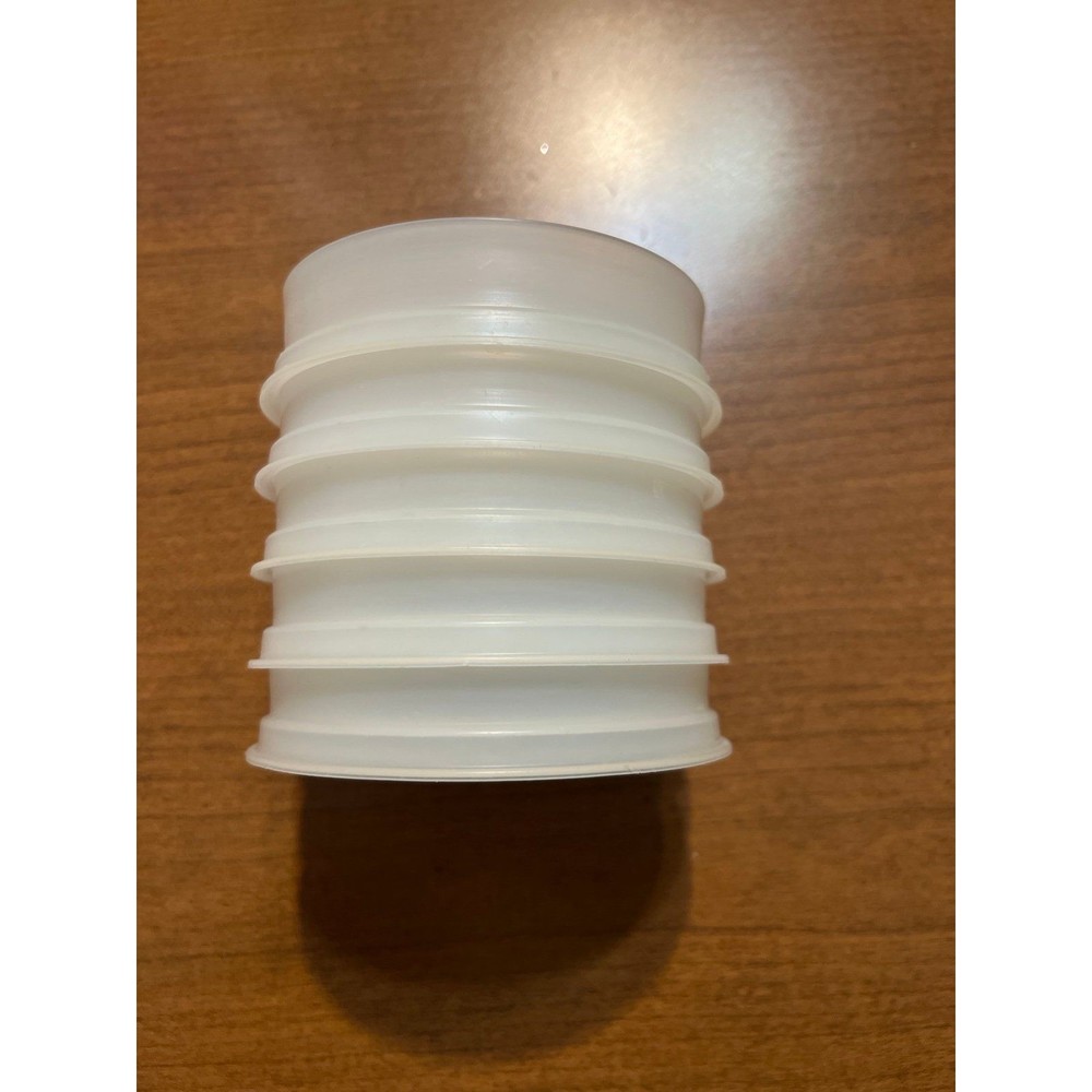 Vintage Tupperware Hamburger 4" forms #882